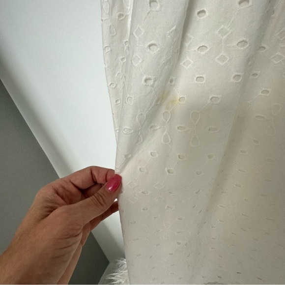 White eyelet. Dress- - Picture 4 of 5